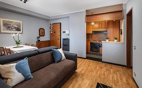 Apartment Forum V